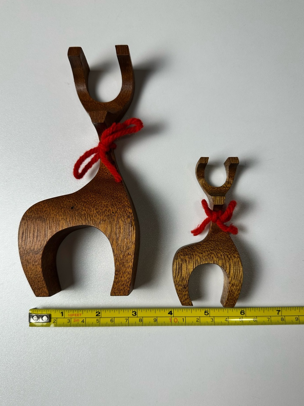 Vintage MCM Scandinavian/Danish-style Wooden Reindeer Mother & Fawn Figurine Set - Picture 9 of 13